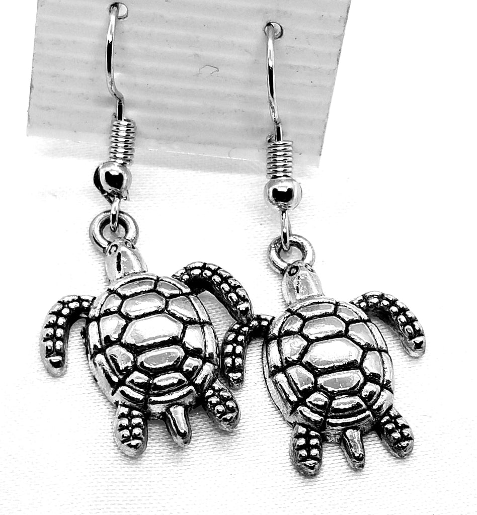 Sea turtle earrings, pierced - Kpughdesigns